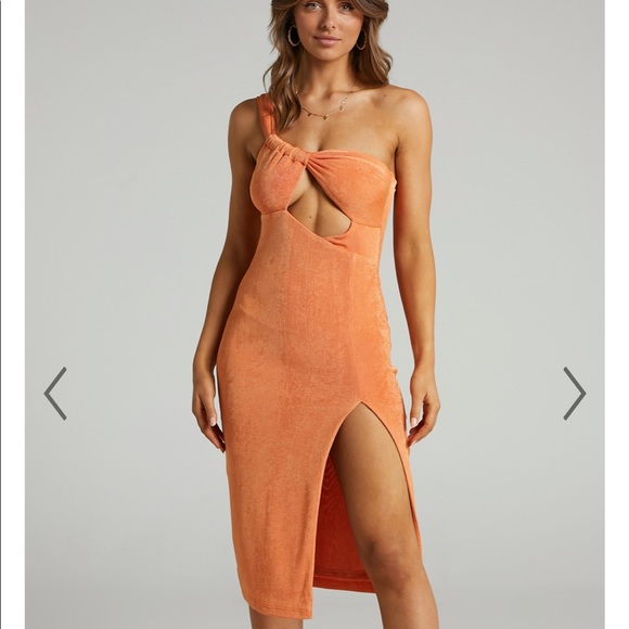 LEIF ASYMETRICAL NECKLINE DRESS IN ORANGE 🍊 NWT - Picture 2 of 4